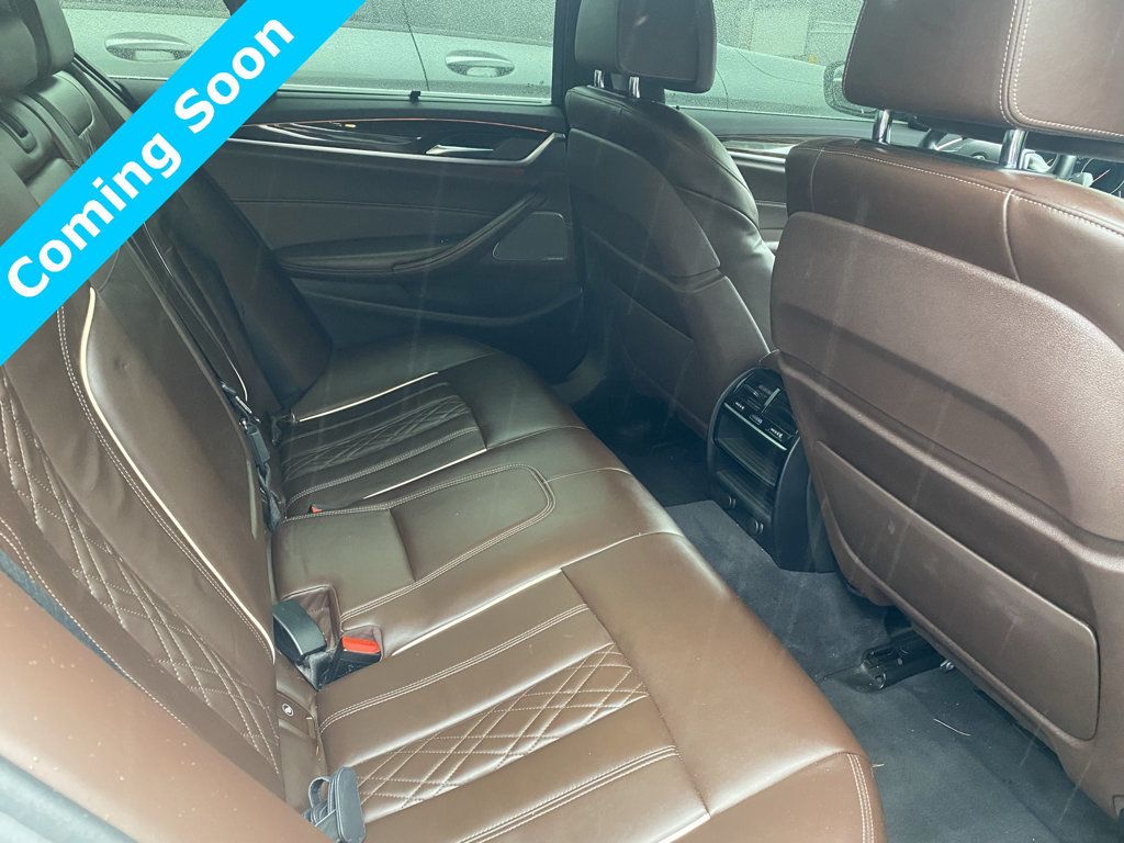 2019 BMW 5 Series 540i - 22672132 - 10