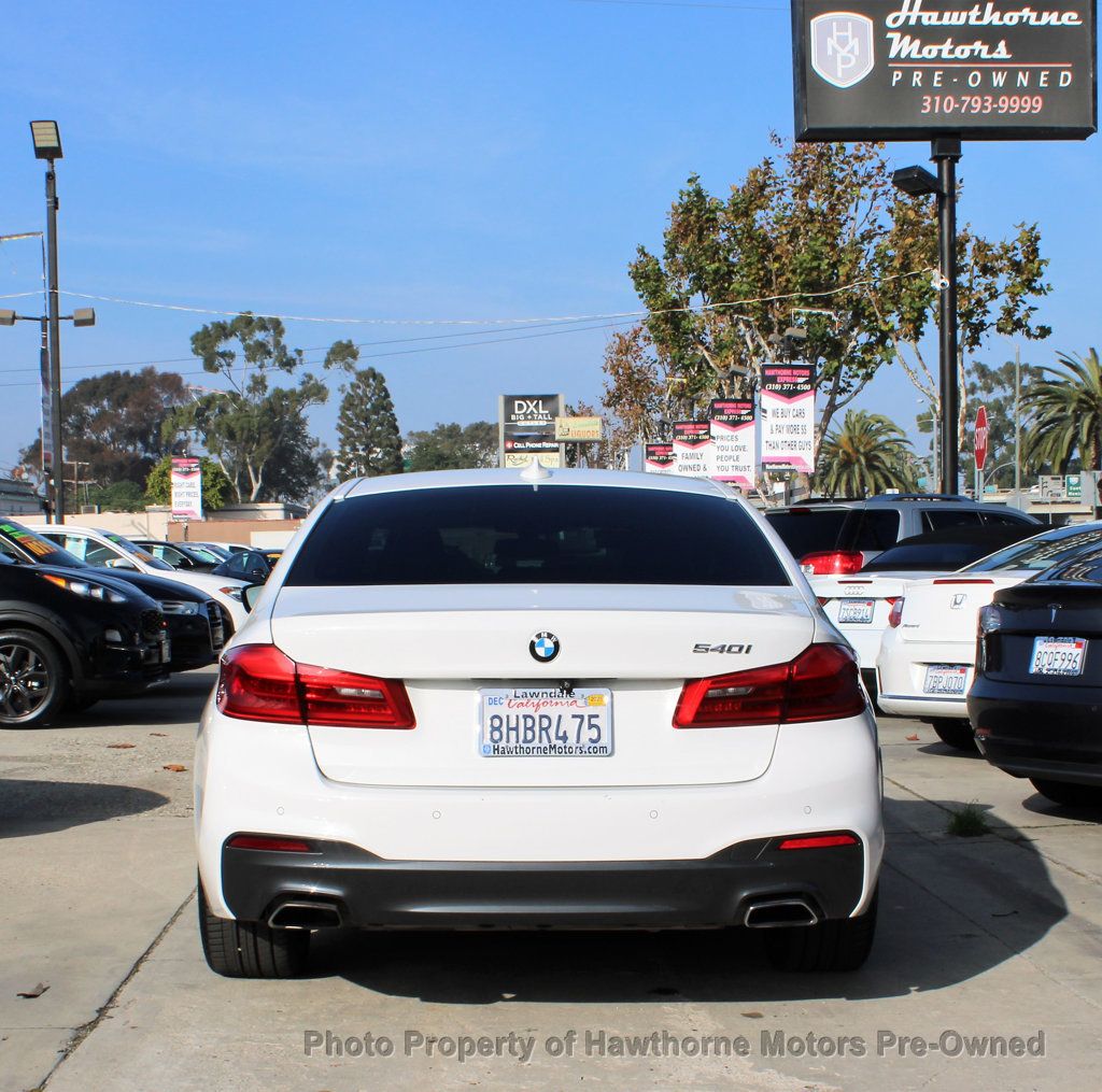2019 BMW 5 Series 540i - 22958259 - 3