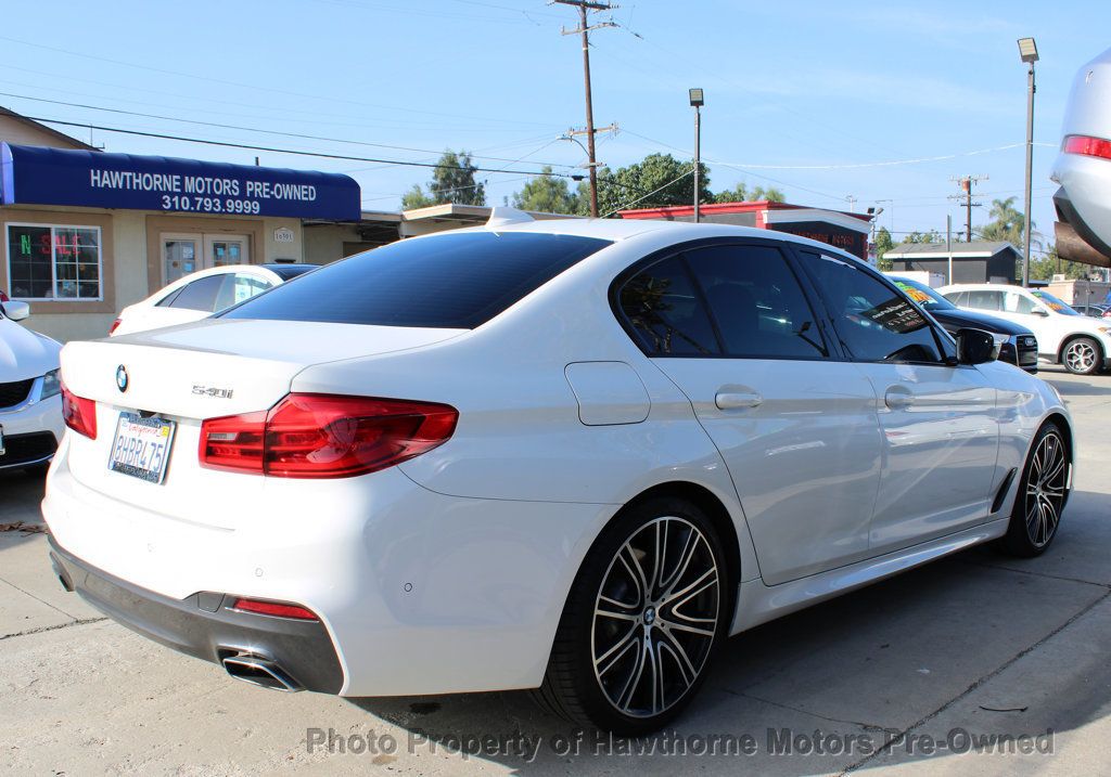 2019 BMW 5 Series 540i - 22958259 - 5