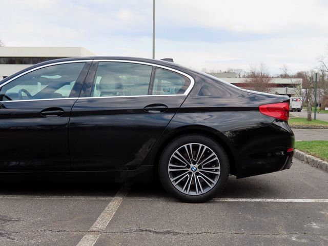 2019 BMW 5 Series 540i xDrive - 23006225 - 10