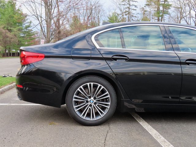 2019 BMW 5 Series 540i xDrive - 23006225 - 16