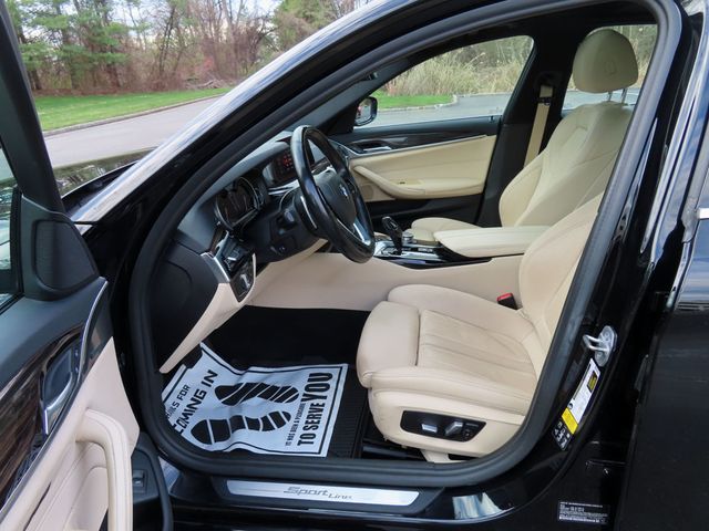 2019 BMW 5 Series 540i xDrive - 23006225 - 21