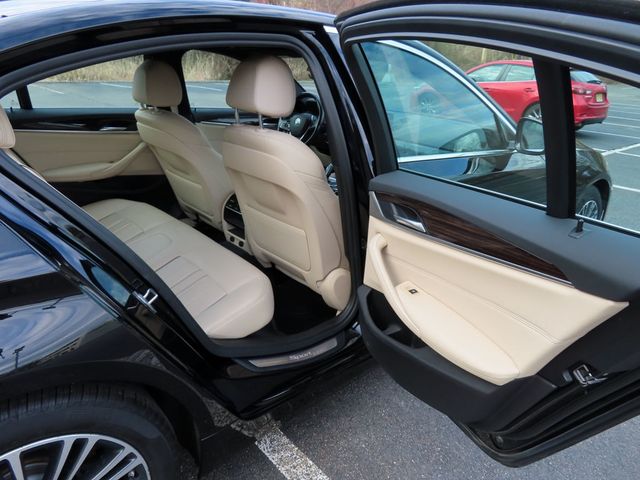 2019 BMW 5 Series 540i xDrive - 23006225 - 26