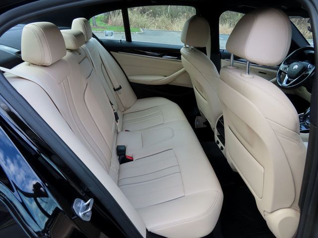 2019 BMW 5 Series 540i xDrive - 23006225 - 27