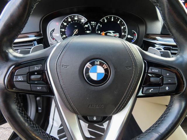 2019 BMW 5 Series 540i xDrive - 23006225 - 43