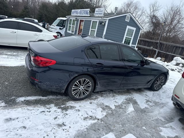 2019 BMW 5 Series 540i xDrive - 22753030 - 7