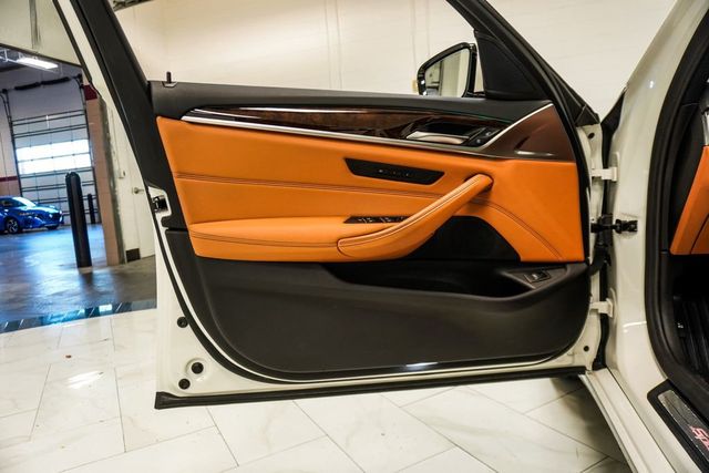 2019 BMW 5 Series 540i xDrive - 23013703 - 20