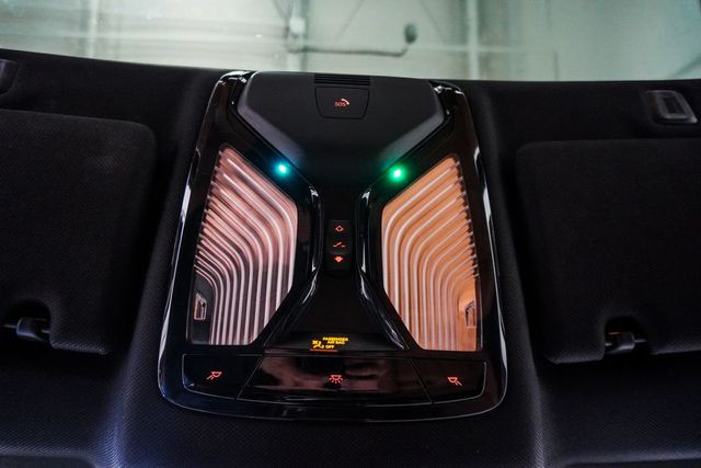 2019 BMW 5 Series 540i xDrive - 23013703 - 27