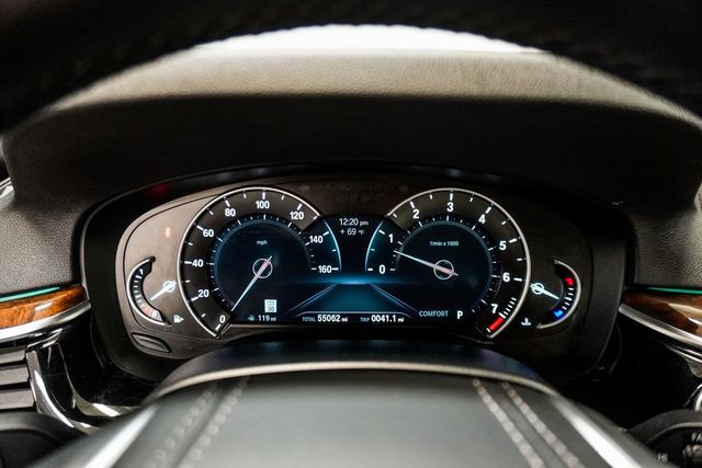 2019 BMW 5 Series 540i xDrive - 23013703 - 29