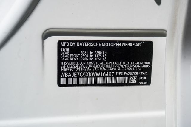 2019 BMW 5 Series 540i xDrive - 23013703 - 43