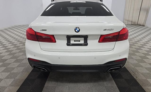 2019 BMW 5 Series 540i xDrive - 23033007 - 5