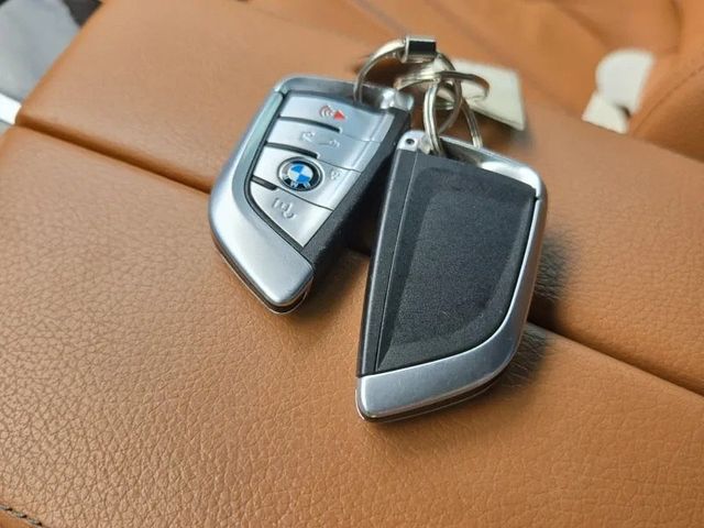 2019 BMW 5 Series 540i xDrive - 23036021 - 10