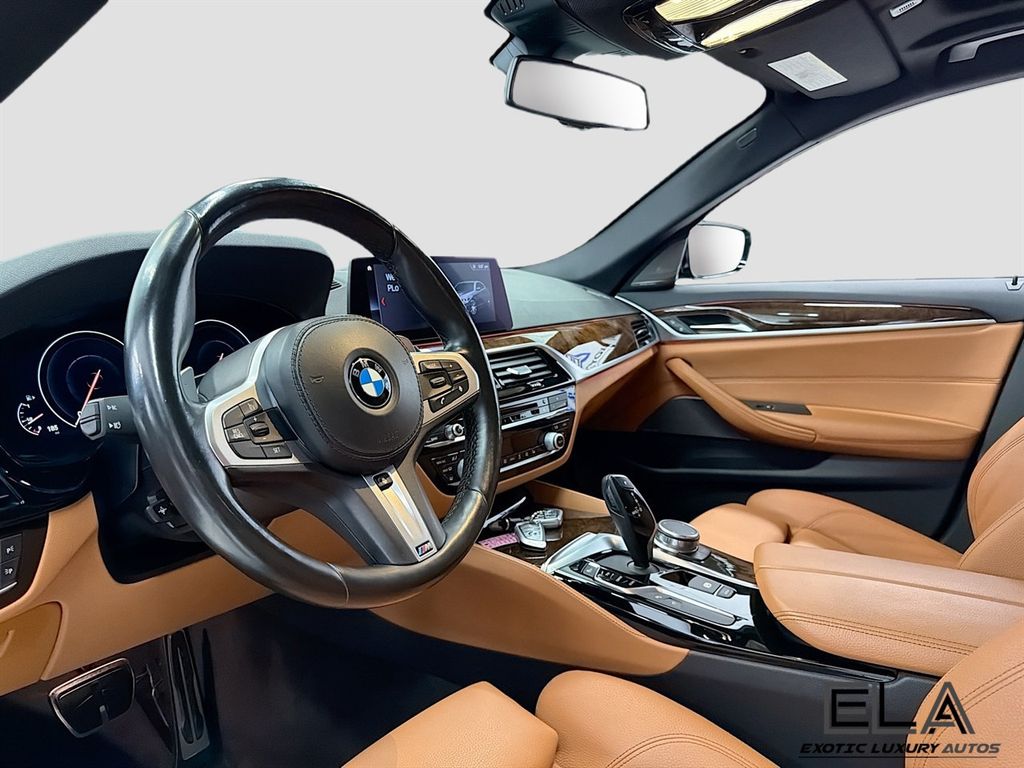2019 BMW 5 Series 540i xDrive - 23036021 - 11
