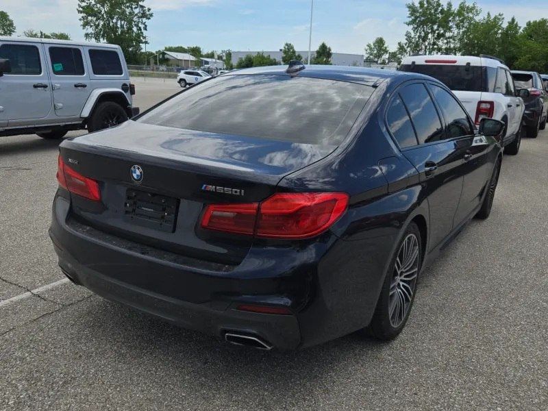 2019 BMW 5 Series 540i xDrive - 23036021 - 3