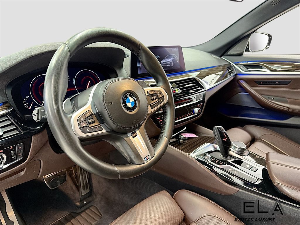2019 BMW 5 Series 540i xDrive - 23038646 - 11