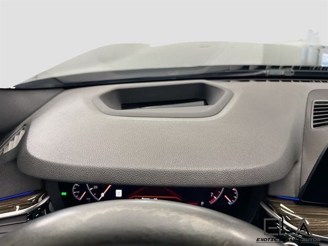2019 BMW 5 Series 540i xDrive - 23038646 - 40