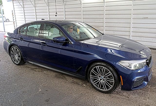 2019 BMW 5 Series 540i xDrive - 23069995 - 3
