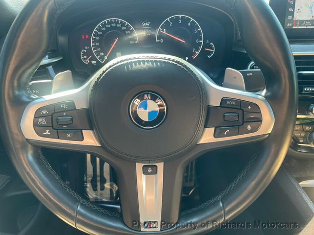 2019 BMW 5 Series 540i xDrive - 23021518 - 12