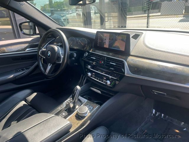 2019 BMW 5 Series 540i xDrive - 23021518 - 24