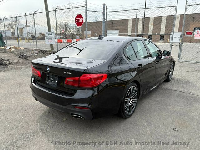 2019 BMW 5 Series 540i xDrive - 22995887 - 9