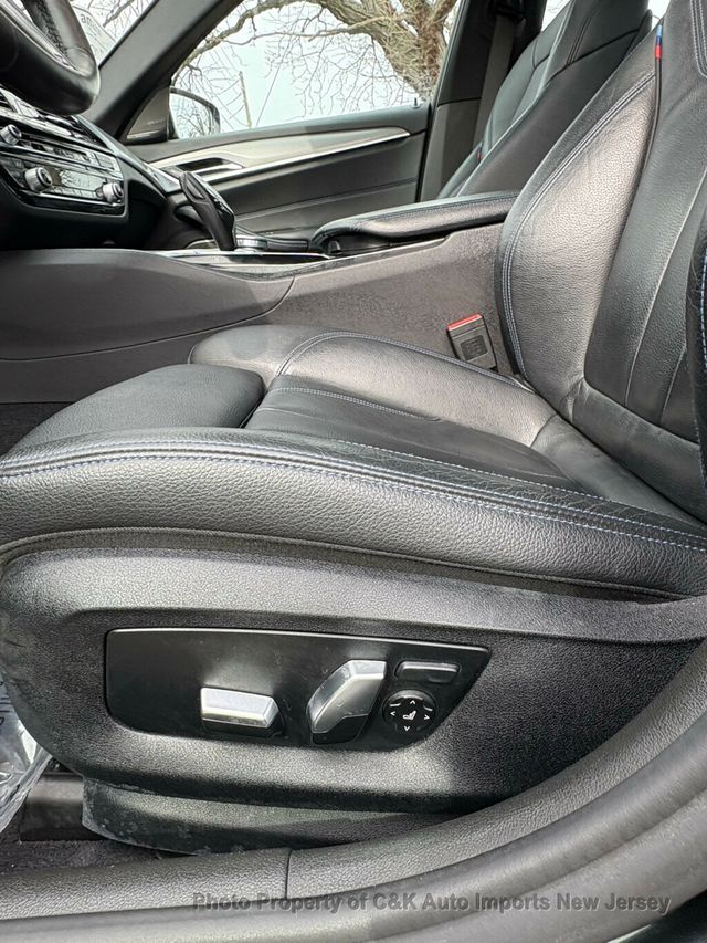 2019 BMW 5 Series 540i xDrive - 22995887 - 24