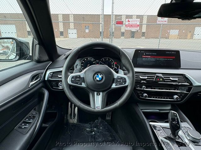 2019 BMW 5 Series 540i xDrive - 22995887 - 40