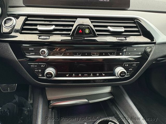 2019 BMW 5 Series 540i xDrive - 22995887 - 47