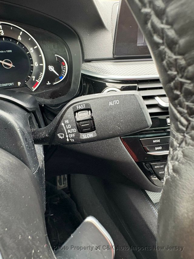 2019 BMW 5 Series 540i xDrive - 22995887 - 54