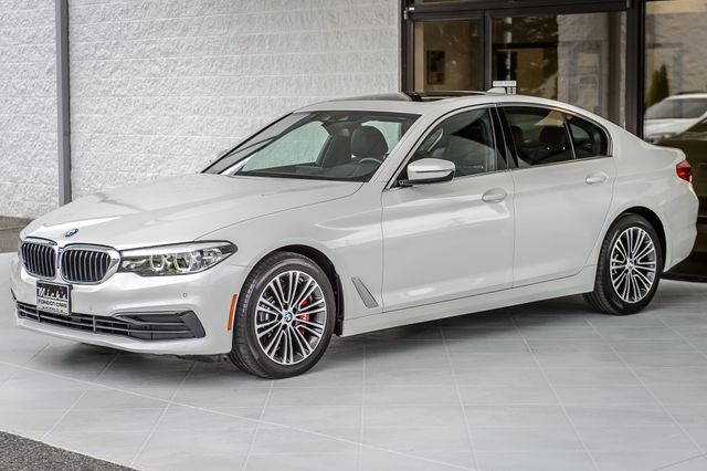 2019 BMW 5 Series 540i xDRIVE - NAV - BACKUP CAM - BLUETOOTH - GORGEOUS - 23023688 - 5