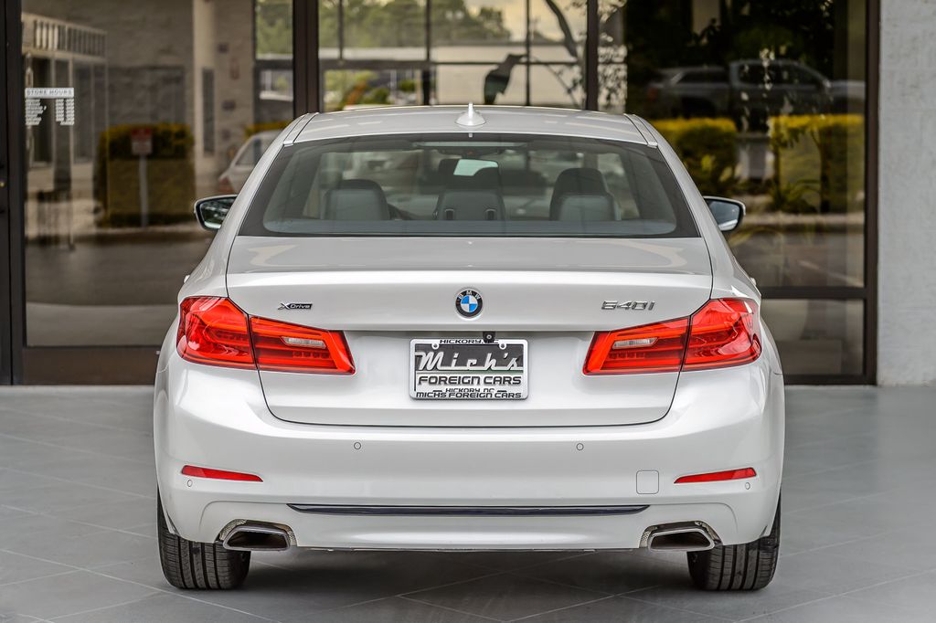 2019 BMW 5 Series 540i xDRIVE - NAV - BACKUP CAM - BLUETOOTH - GORGEOUS - 23023688 - 7