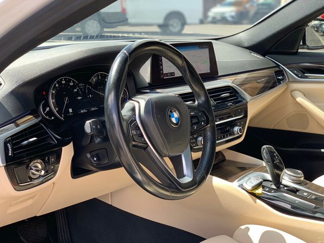 2019 BMW 5 Series 5 series 530i RWD - 22603045 - 2