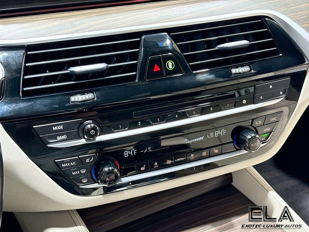 2019 BMW 5 Series BOWERS & WILKINS DIAMOND SURROUND SOUND! EXECUTIVE PAK!  - 22973712 - 16