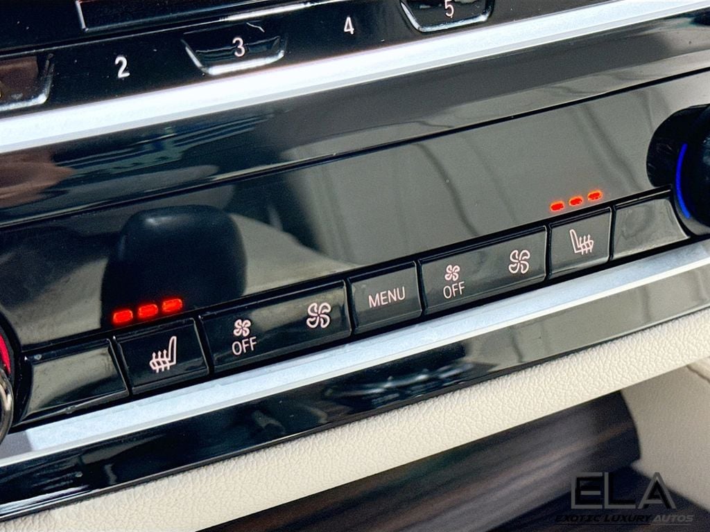 2019 BMW 5 Series BOWERS & WILKINS DIAMOND SURROUND SOUND! EXECUTIVE PAK!  - 22973712 - 21