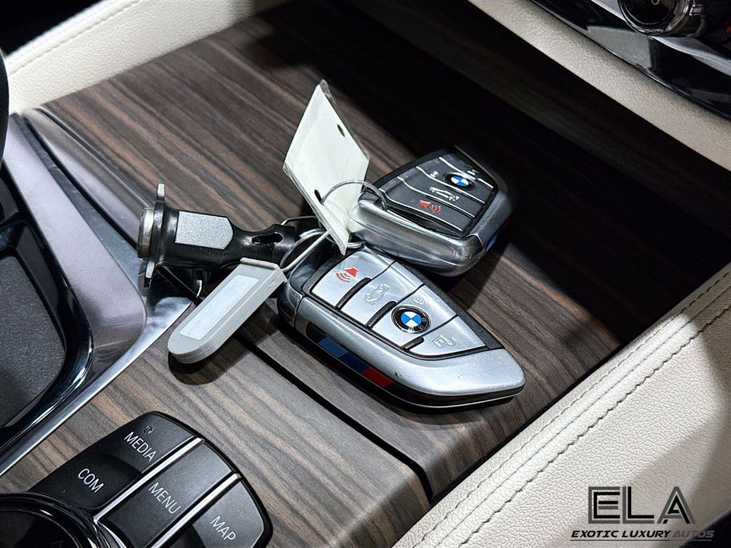 2019 BMW 5 Series BOWERS & WILKINS DIAMOND SURROUND SOUND! EXECUTIVE PAK!  - 22973712 - 34