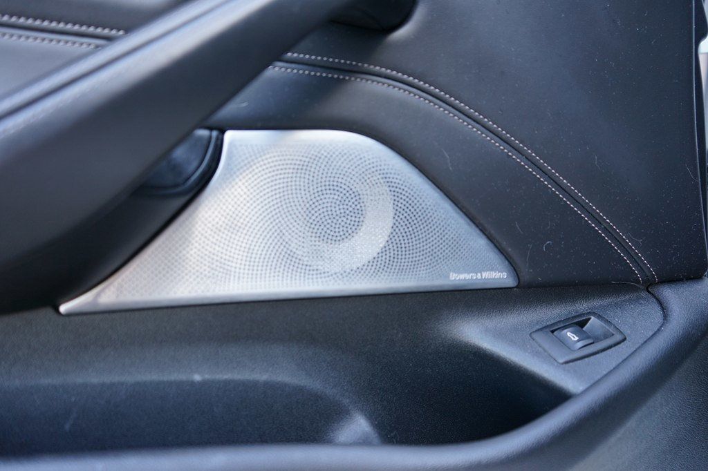 2019 BMW 5 Series Bowers & Wilkins sound system! Luxury Seating Package - 22974549 - 17
