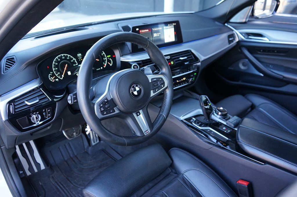 2019 BMW 5 Series Bowers & Wilkins sound system! Luxury Seating Package - 22974549 - 21