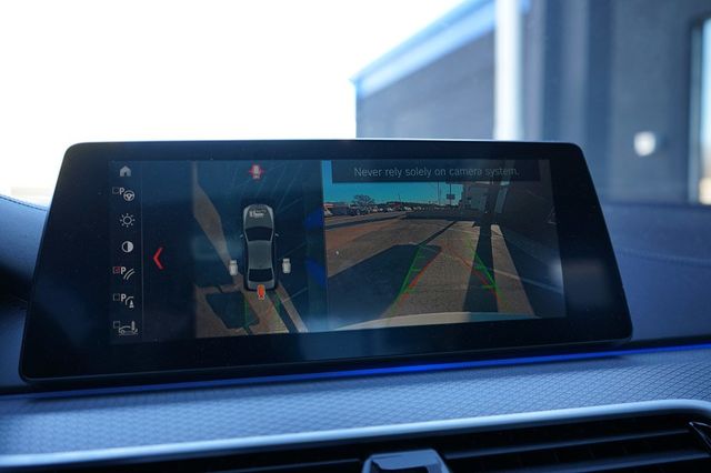 2019 BMW 5 Series Bowers & Wilkins sound system! Luxury Seating Package - 22974549 - 36