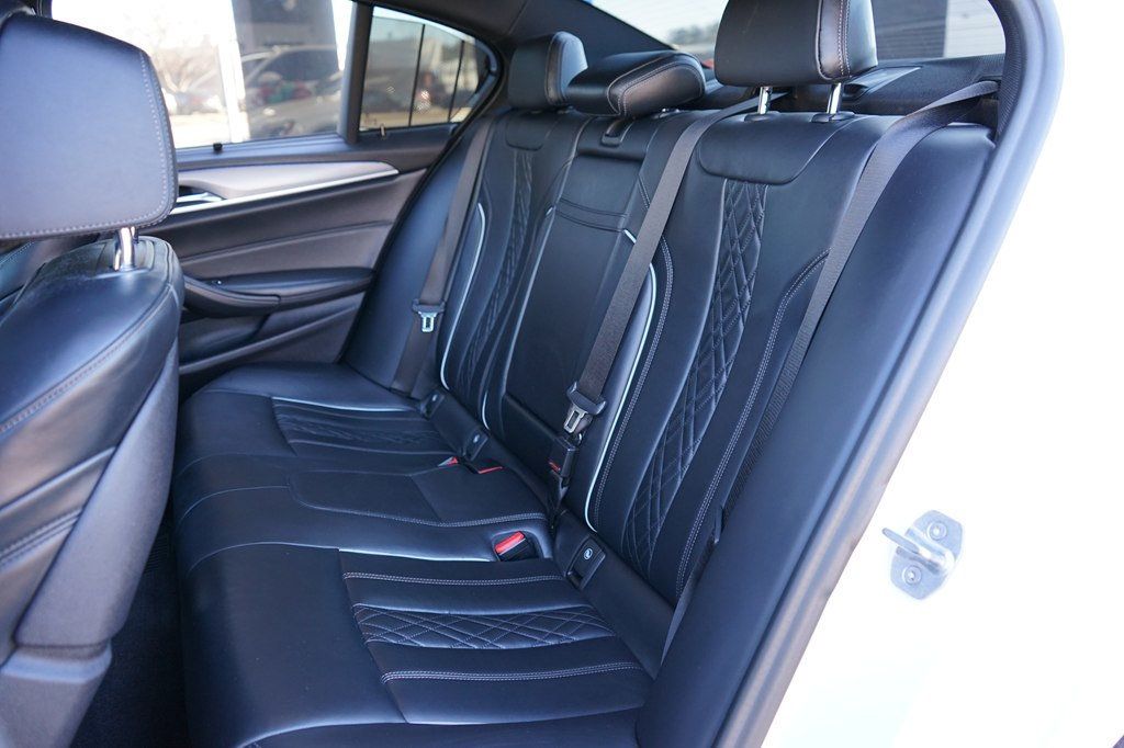 2019 BMW 5 Series Bowers & Wilkins sound system! Luxury Seating Package - 22974549 - 51