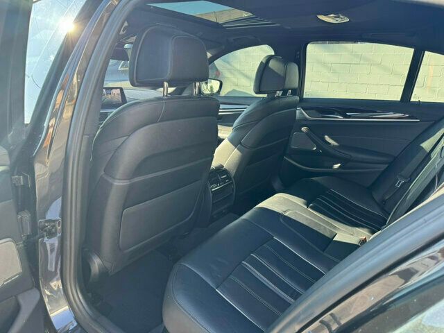 2019 BMW 5 Series LocalTradeM-550iX-Drive/HeatedLeatherSeats/BackupCamera/NAV - 22730569 - 10