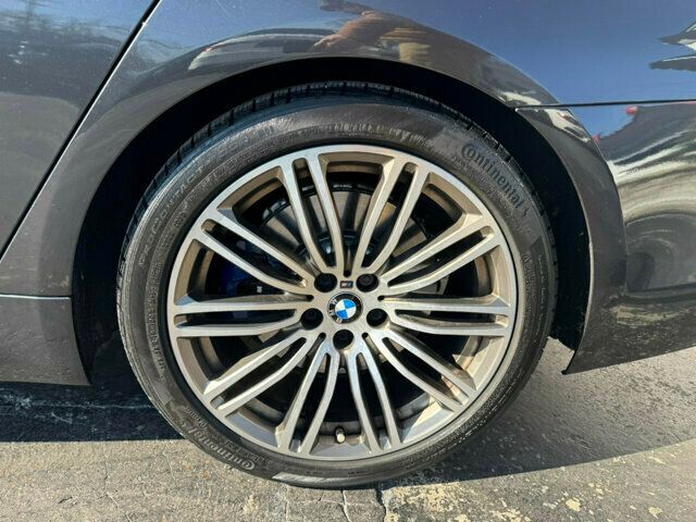 2019 BMW 5 Series LocalTradeM-550iX-Drive/HeatedLeatherSeats/BackupCamera/NAV - 22730569 - 31