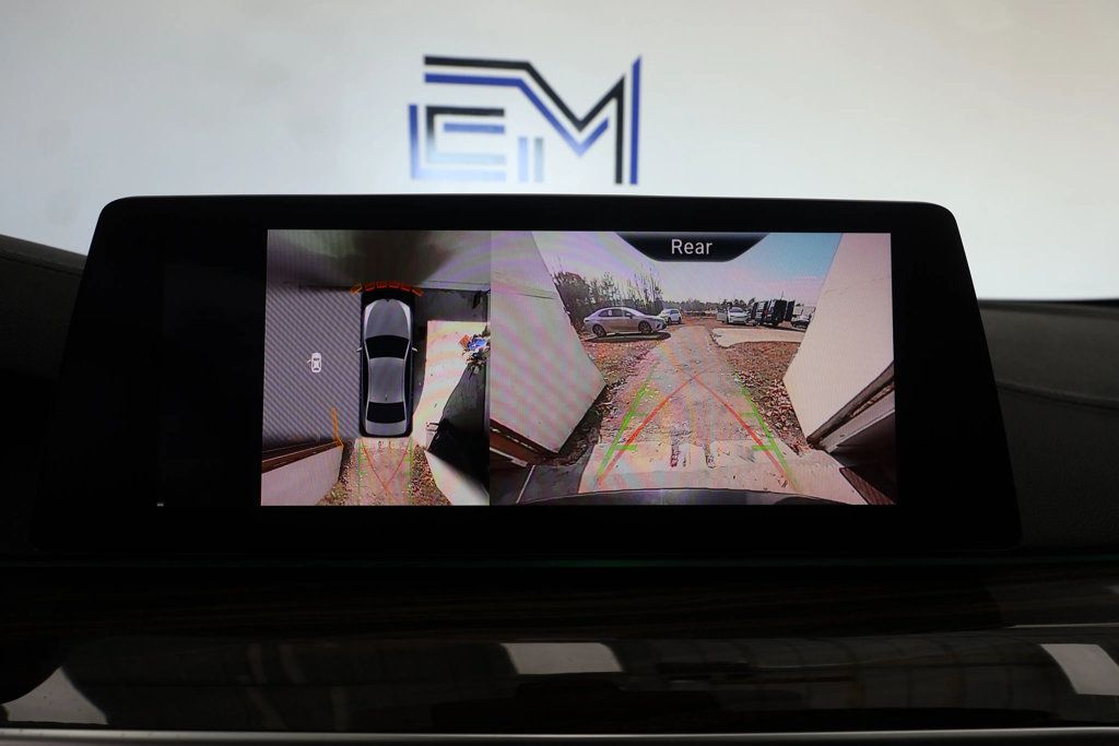 2019 BMW 5 Series M550i xDrive - 22906717 - 26