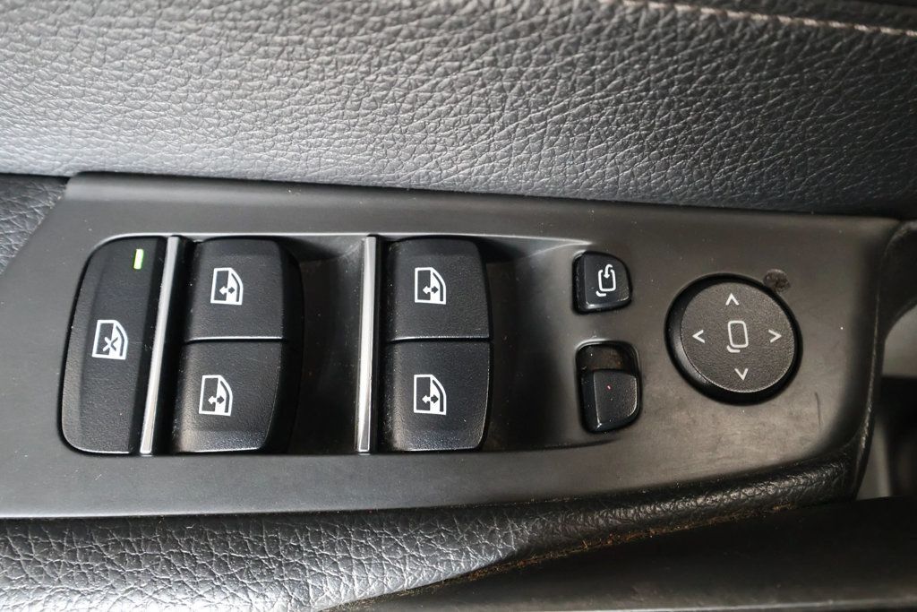 2019 BMW 5 Series M550i xDrive - 23042175 - 14