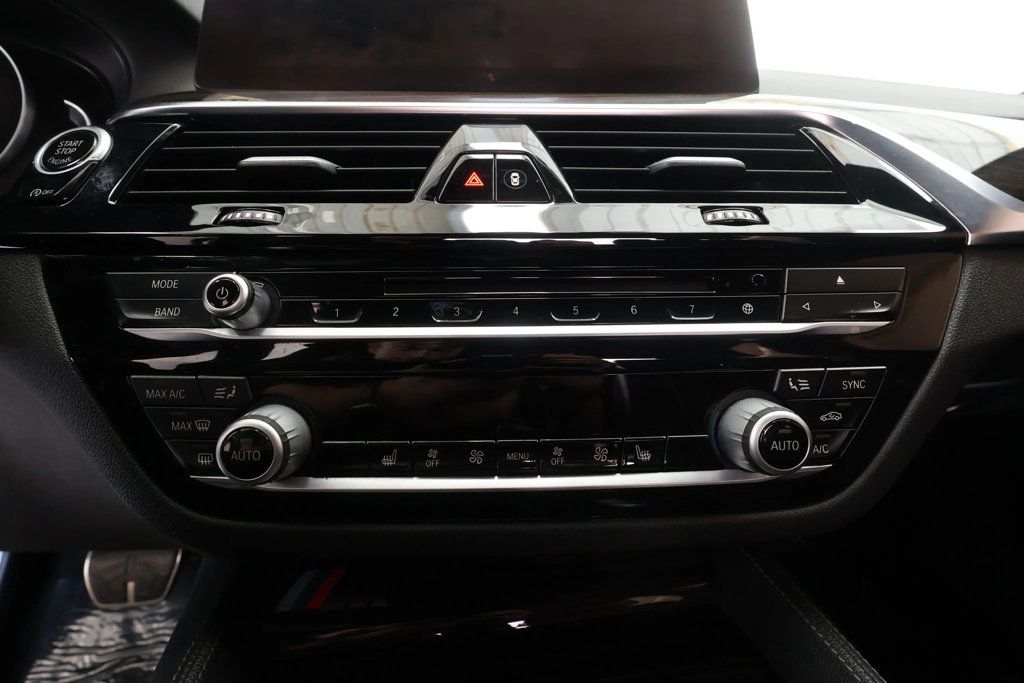 2019 BMW 5 Series M550i xDrive - 23042175 - 25