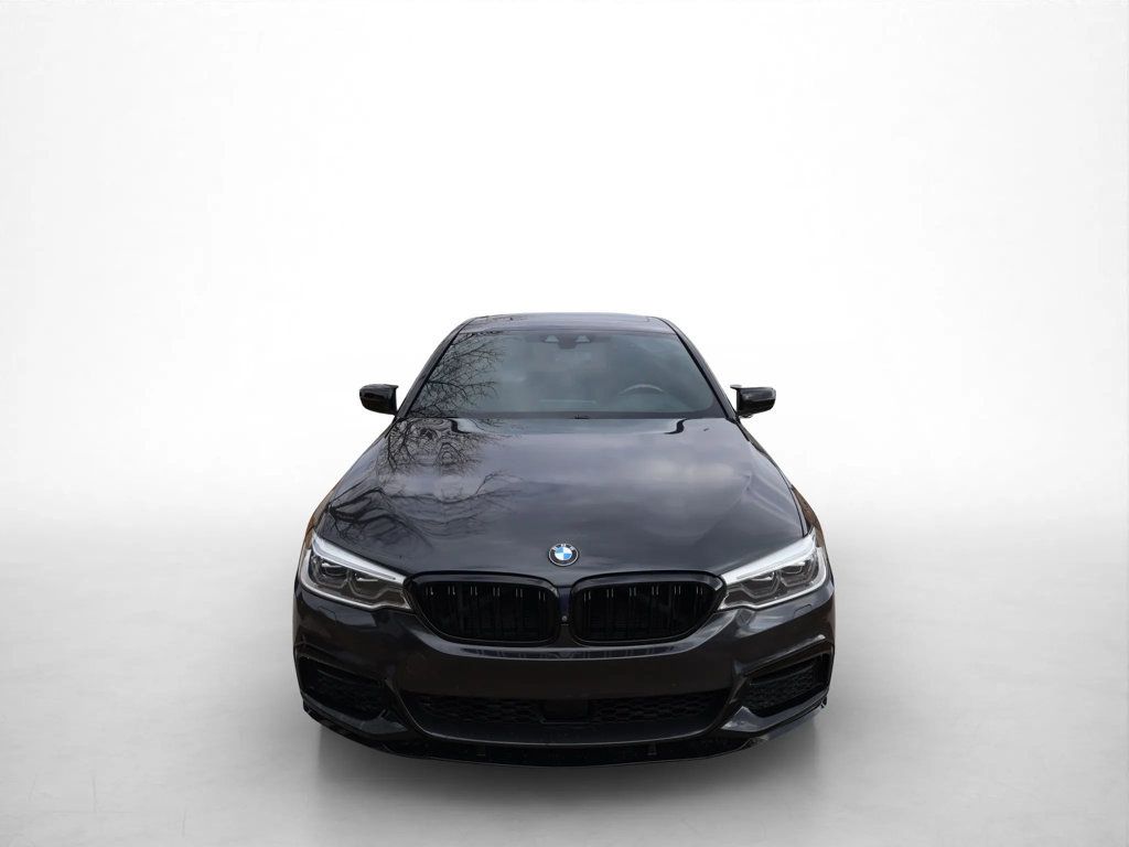 2019 BMW 5 Series M550i xDrive - 23042175 - 6