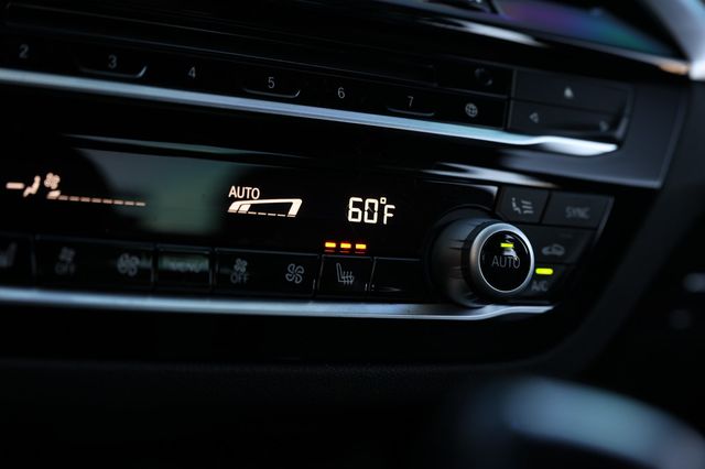 2019 BMW 5 Series M550i xDrive - 22979794 - 39