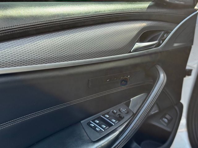 2019 BMW 5 Series M550i xDrive - 22998579 - 11