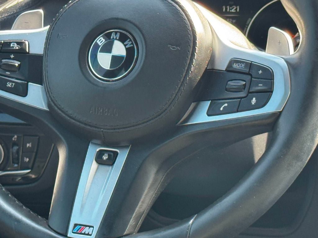 2019 BMW 5 Series M550i xDrive - 22998579 - 20