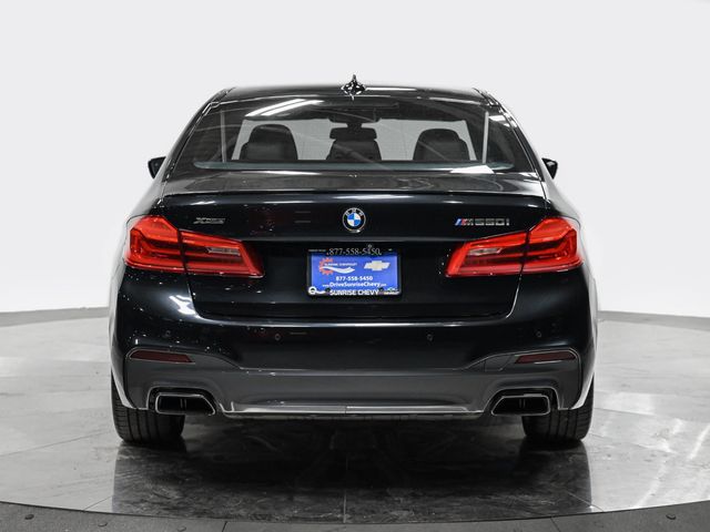 2019 BMW 5 Series M550i