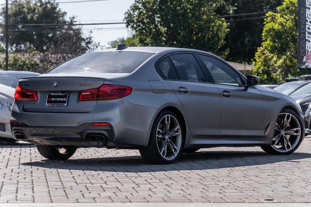 2019 BMW 5 Series M550i xDrive - 22563877 - 9