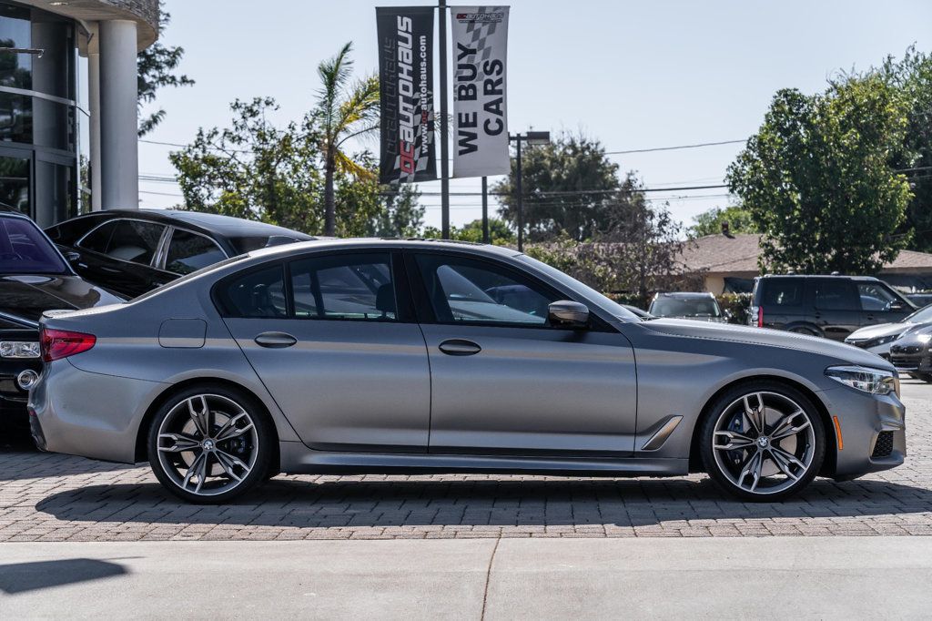 2019 BMW 5 Series M550i xDrive - 22563877 - 4